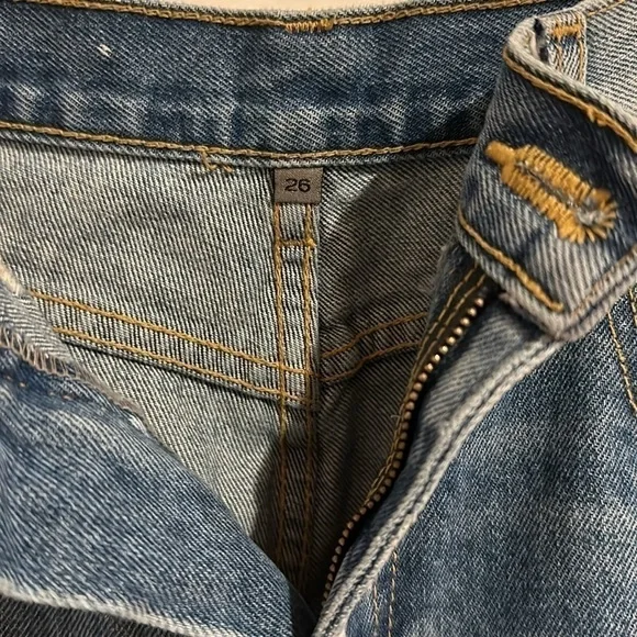 Lightly used carmar ripped jeans size 26 - Picture 4 of 5